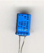 Condensador 22 mf 100 V Electrolítico